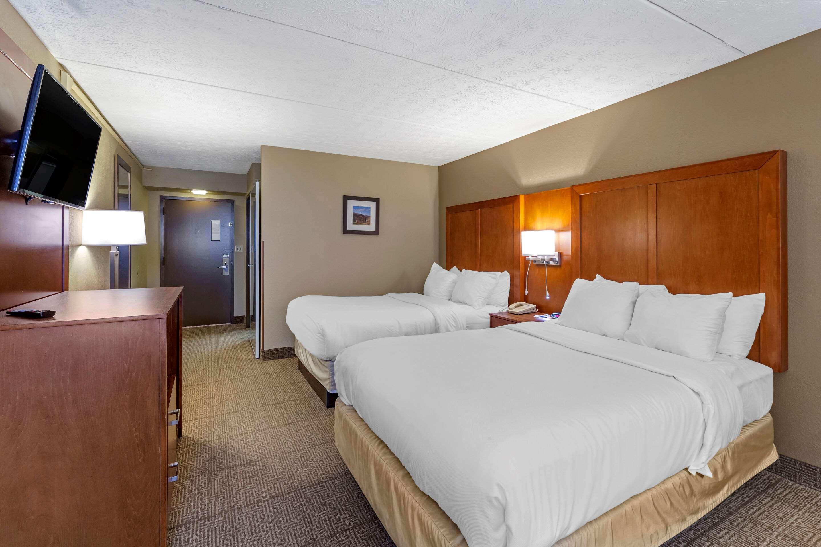 Comfort Inn Alliance Exterior photo
