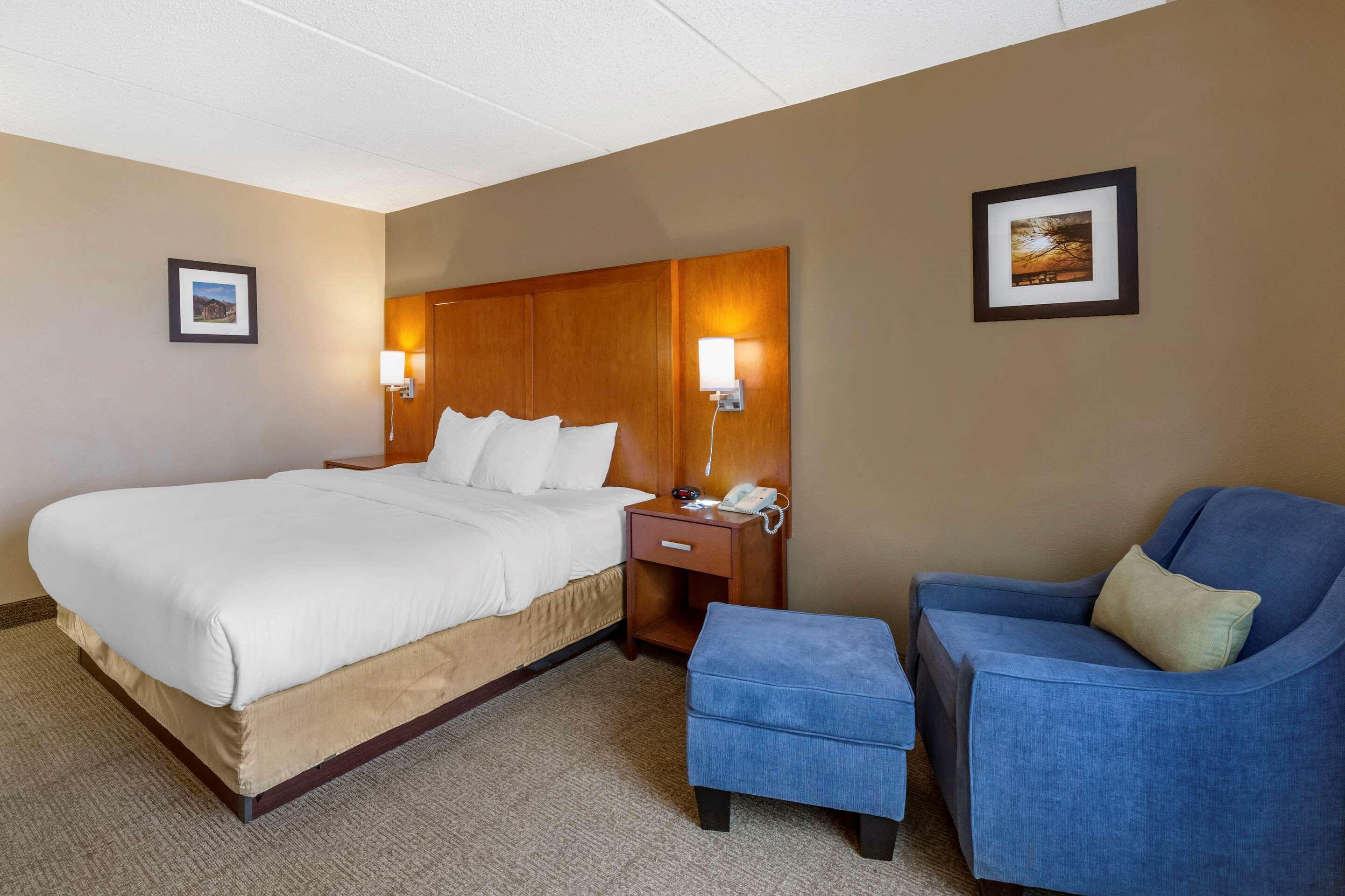 Comfort Inn Alliance Exterior photo