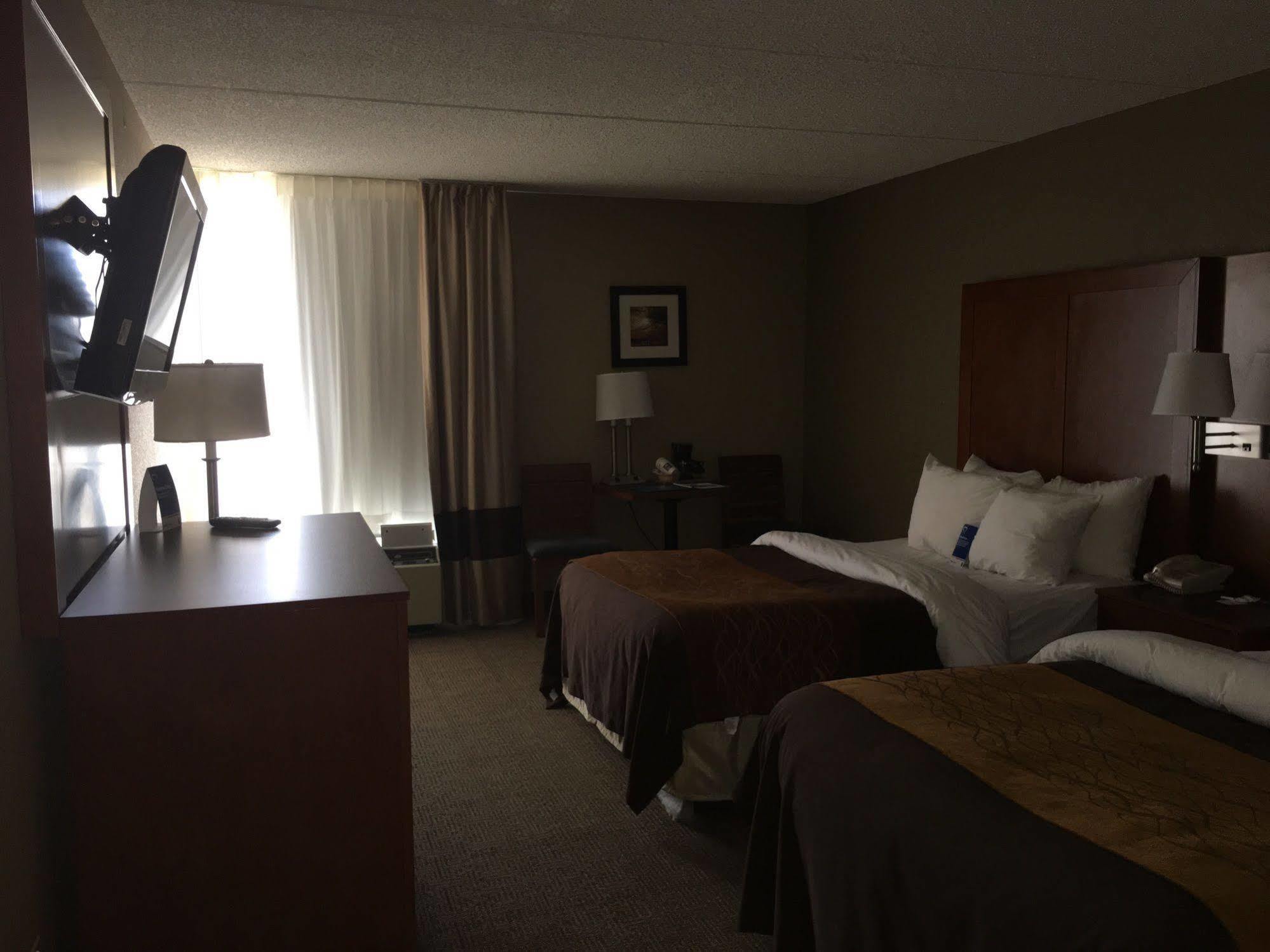 Comfort Inn Alliance Exterior photo