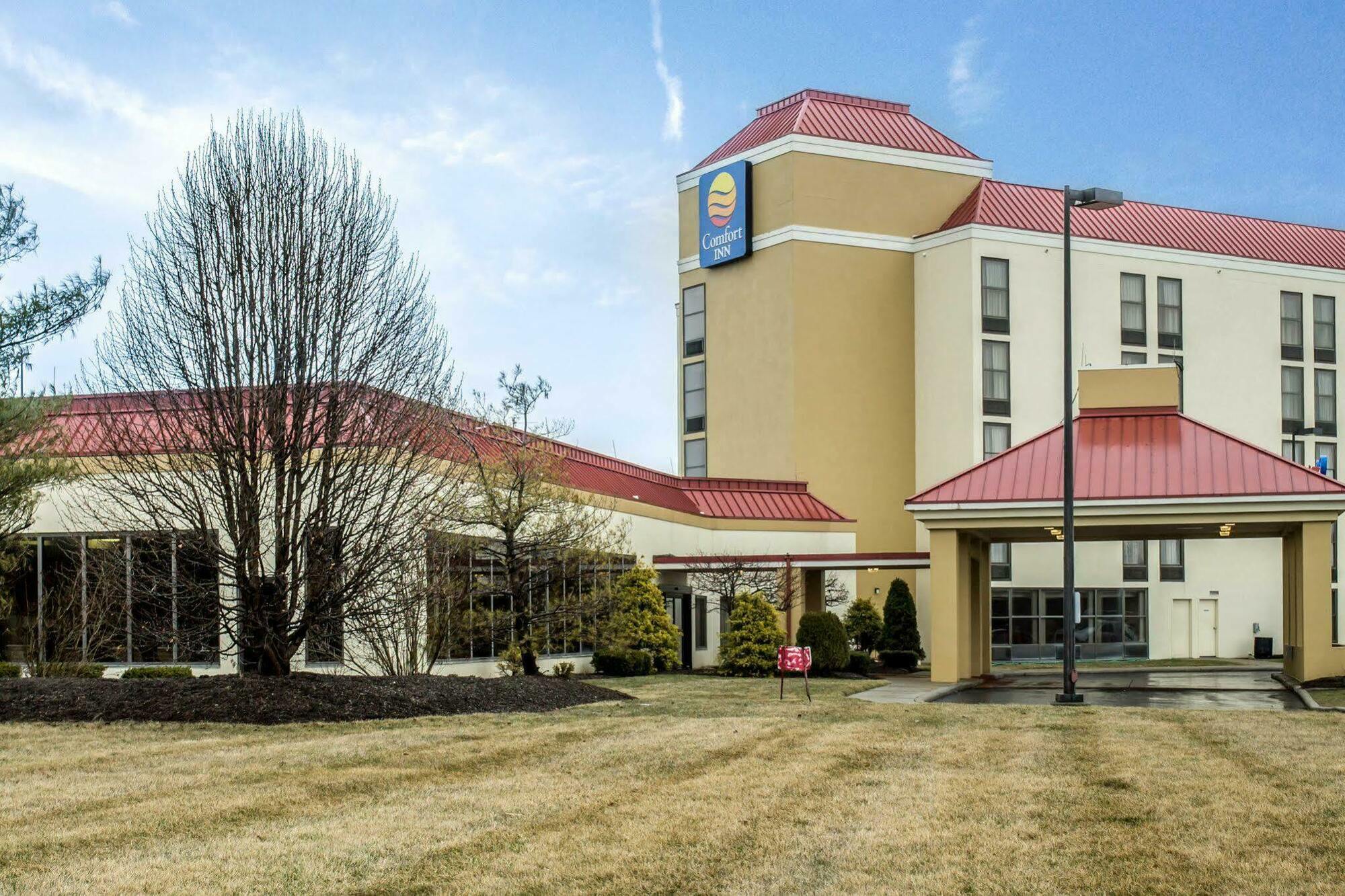 Comfort Inn Alliance Exterior photo